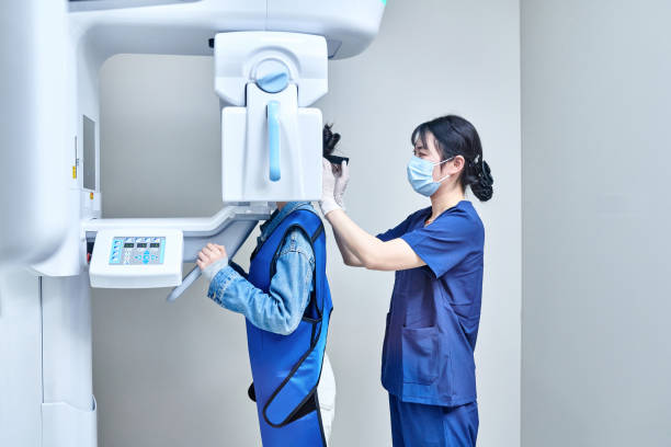 Best Weekend Emergency Dentist in Vardaman, MS